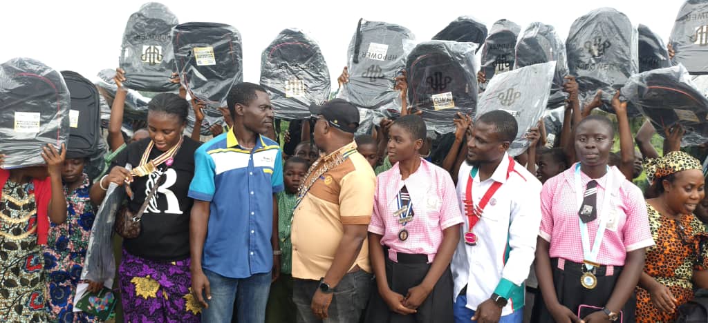 Back to School Project Across Agbara and Idanyin